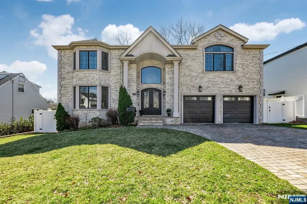 160 Lawrence Drive Paramus NJ 07652