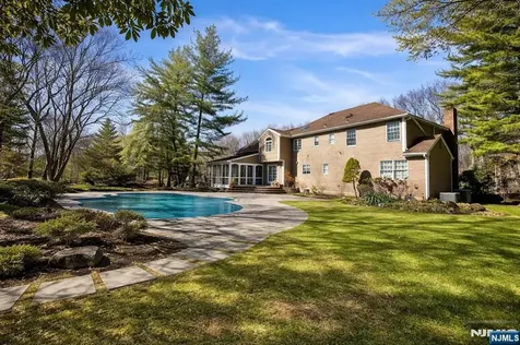 61 Sun Valley Road Ramsey NJ 07446