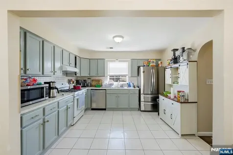 56 Lentz Avenue Newark NJ 07105