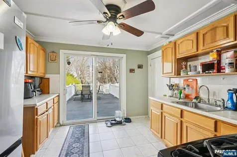 185 Trenton Avenue Paterson NJ 07503