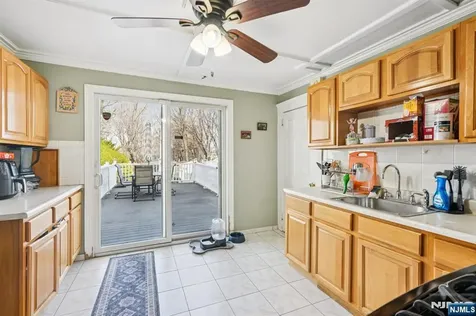185 Trenton Avenue Paterson NJ 07503
