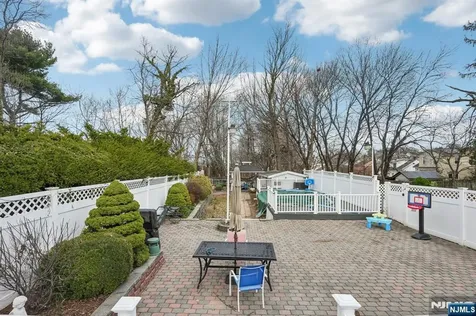 185 Trenton Avenue Paterson NJ 07503