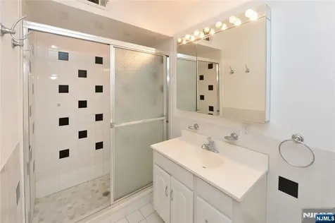 21-31 Ridge Road Ridgewood NJ 07450