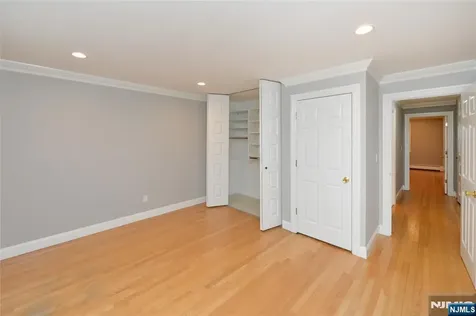 21-31 Ridge Road Ridgewood NJ 07450
