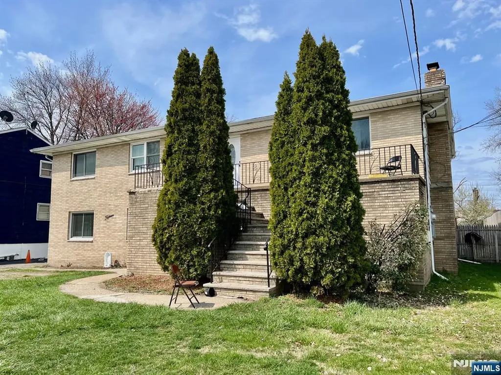 15 Vogt Lane Little Ferry NJ 07643