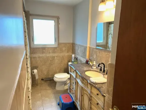 15 Vogt Lane Little Ferry NJ 07643