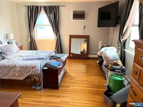 15 Vogt Lane Little Ferry NJ 07643