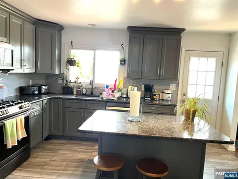 15 Vogt Lane Little Ferry NJ 07643