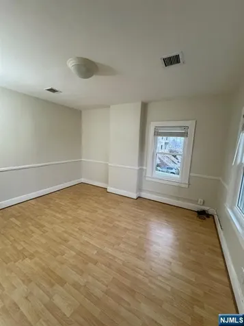 365 Commercial Avenue Cliffside Park NJ 07010