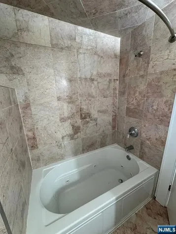 365 Commercial Avenue Cliffside Park NJ 07010