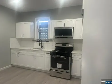 264 Harrison Paterson NJ 07501
