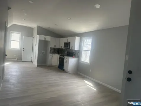 264 Harrison Paterson NJ 07501