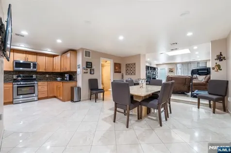 413 Adams Street Hoboken NJ 07030