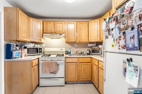 413 Adams Street Hoboken NJ 07030