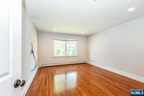 85 Everett Street Closter NJ 07624