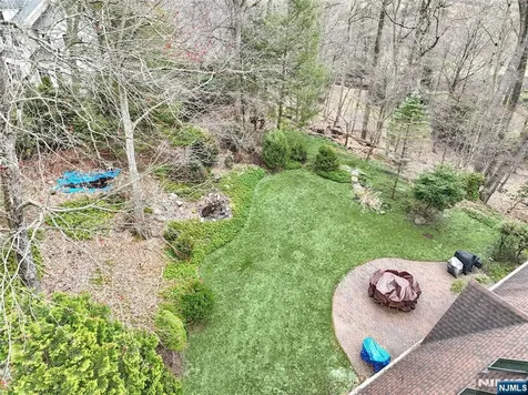 8 Red Rock Trail Saddle River NJ 07458
