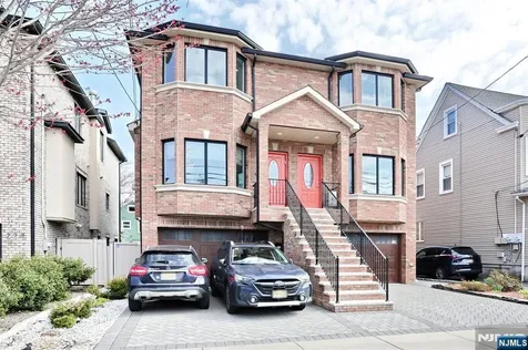 223 Grant Avenue Cliffside Park NJ 07010
