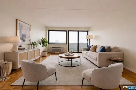 1600 Center Avenue Fort Lee NJ 07024