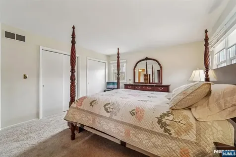 14 Eton Place Springfield NJ 07081