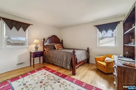 14 Eton Place Springfield NJ 07081
