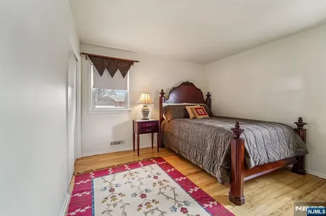 14 Eton Place Springfield NJ 07081