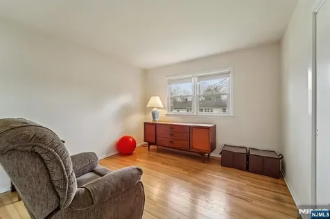 14 Eton Place Springfield NJ 07081