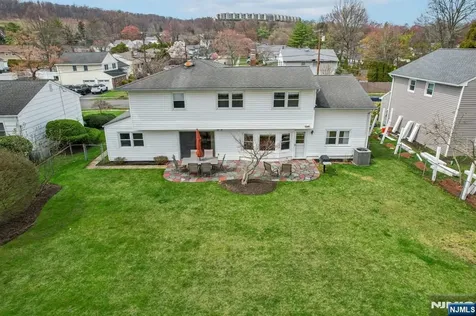 14 Eton Place Springfield NJ 07081