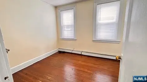 758 Hamilton Street Harrison NJ 07029