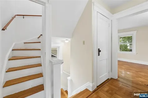 42 Walnut Street Rutherford NJ 07070