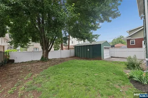 42 Walnut Street Rutherford NJ 07070