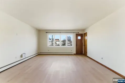 370 Henry Street Fairview NJ 07022