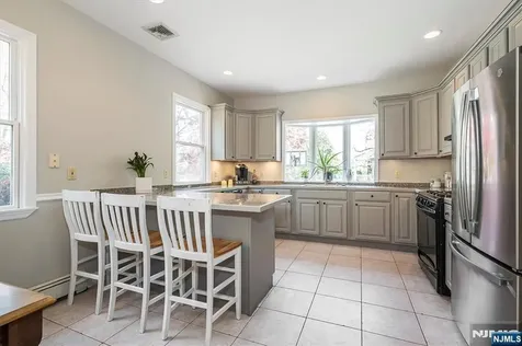 107 Main Street Glen Rock NJ 07452