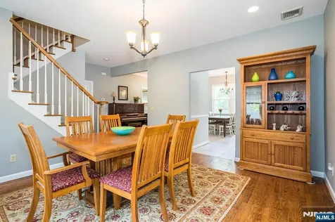 107 Main Street Glen Rock NJ 07452