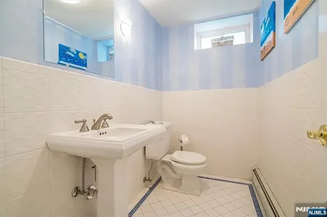107 Main Street Glen Rock NJ 07452