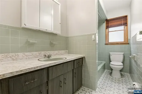 70 Wood Street Garfield NJ 07026