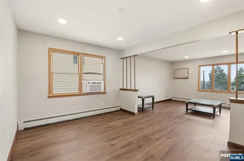 70 Wood Street Garfield NJ 07026