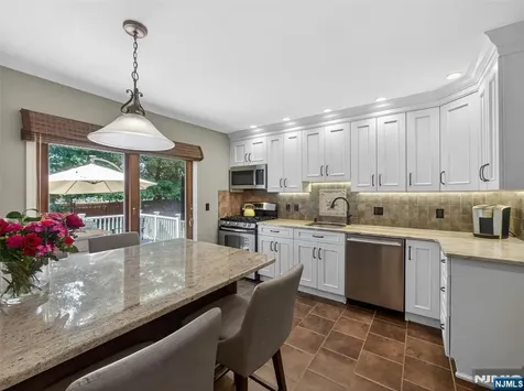 219 Kociemba Drive River Vale NJ 07675