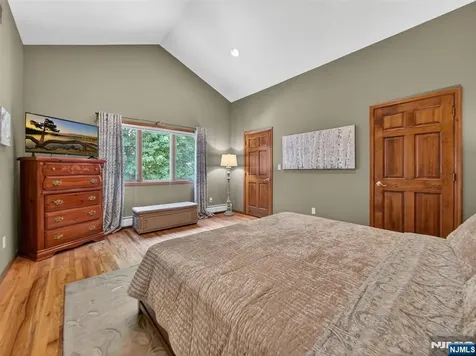 219 Kociemba Drive River Vale NJ 07675