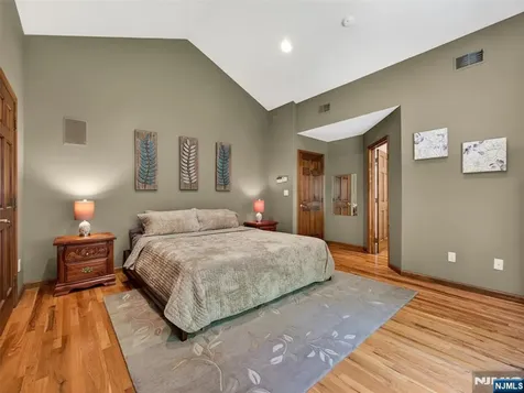 219 Kociemba Drive River Vale NJ 07675