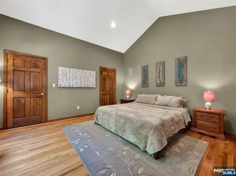219 Kociemba Drive River Vale NJ 07675