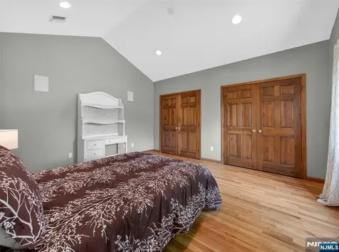 219 Kociemba Drive River Vale NJ 07675