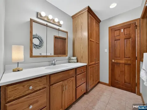 219 Kociemba Drive River Vale NJ 07675