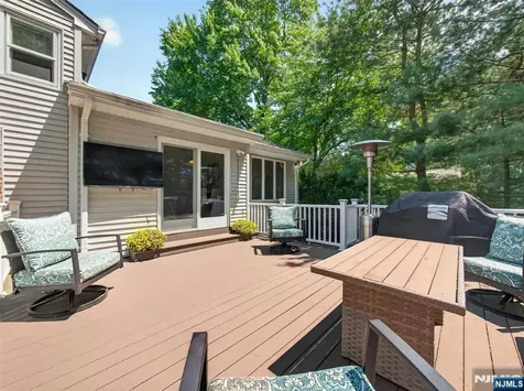 219 Kociemba Drive River Vale NJ 07675