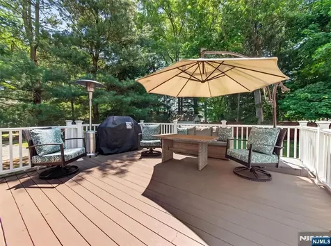 219 Kociemba Drive River Vale NJ 07675