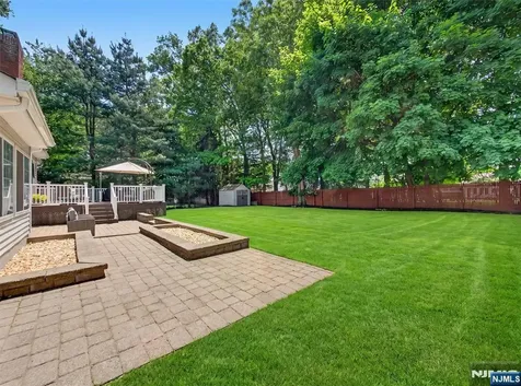 219 Kociemba Drive River Vale NJ 07675