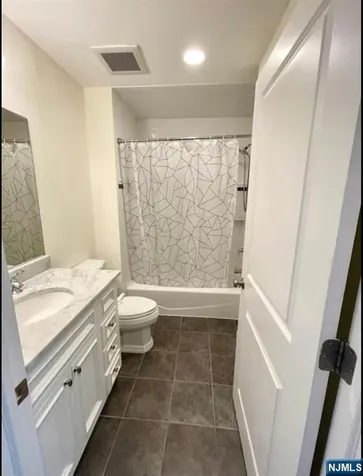 1625 Paterson Plank Road Secaucus NJ 07094