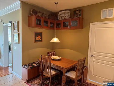 1118 Warrens Way Wanaque NJ 07465