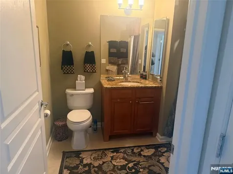 1118 Warrens Way Wanaque NJ 07465