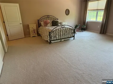 1118 Warrens Way Wanaque NJ 07465