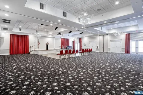 1118 Warrens Way Wanaque NJ 07465